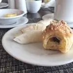 Свежая пина и шоколад