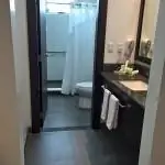 Ванная комната в отеле Holiday Inn Гуаякиль