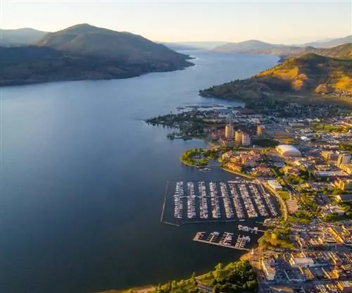 Путешествуйте по проторенным дорогам в Келоуне