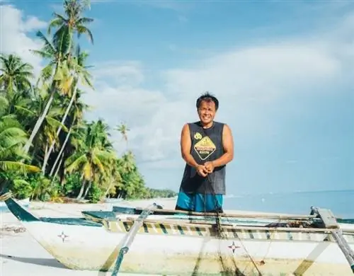 Сядьте на паром до острова Сикихор, так как там нет аэропорта.