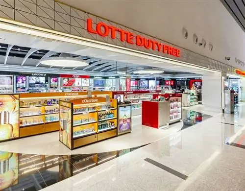 Магазины беспошлинной торговли в международном терминале аэропорта Дананга