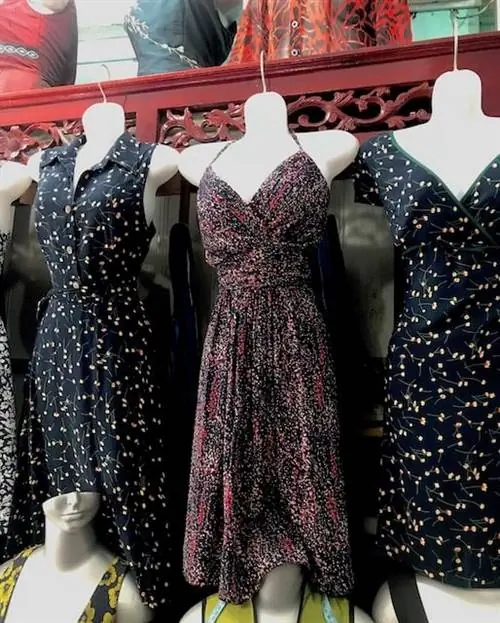 Повседневные платья в магазине Tailor в Хойане
