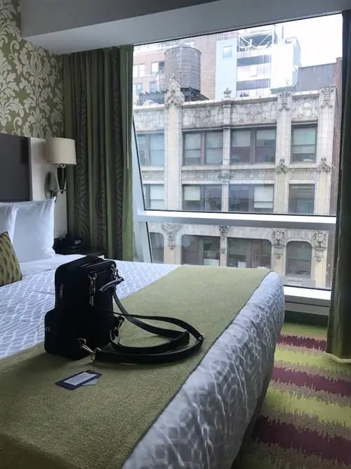 Обзор Best Western Premier Herald Sqaure
