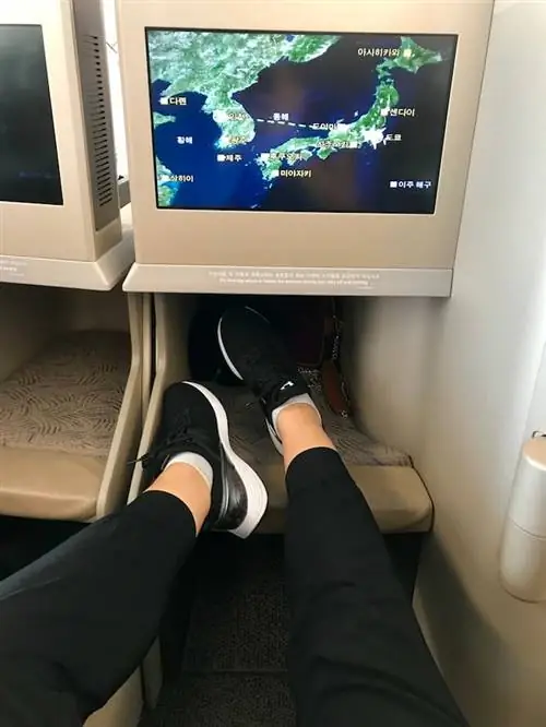 Сиденья Lie Flat в бизнес-классе Asiana a380