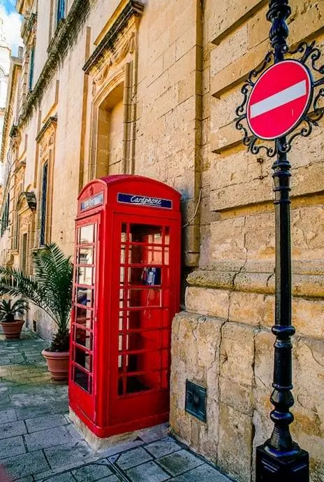 На Мальте широко распространен английский язык