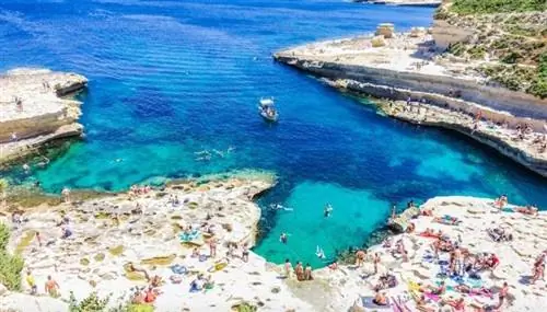 Бассейн Святого Петра на Мальте