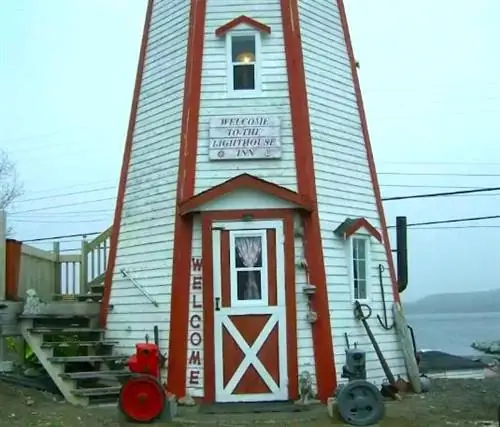 Глэмпинг с уникальными номерами - переночевайте на маяке в Канаде
