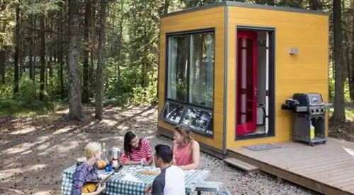 Глэмпинг в Манитобе - возьмите напрокат MicrOcube и разбейте лагерь