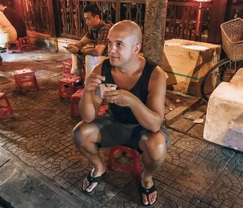 Выпустить это наружу – жизнь в Хойане, Вьетнам