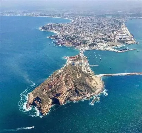 Вид с Ариэля на Эль-Фаро в Масатлане