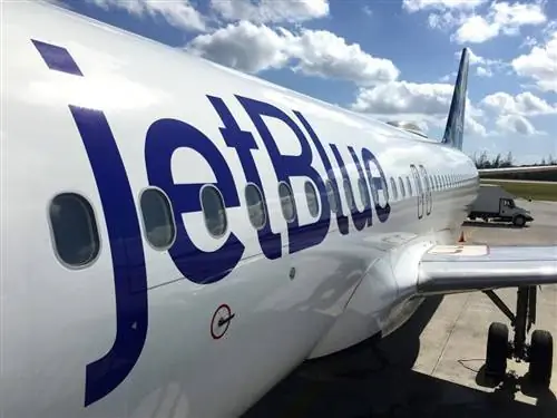 Самолет JetBlue