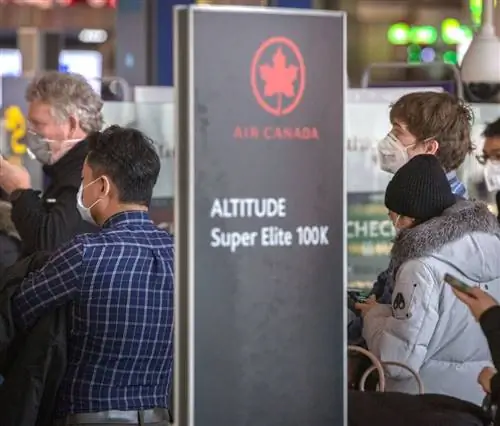 Стойка регистрации Air Canada