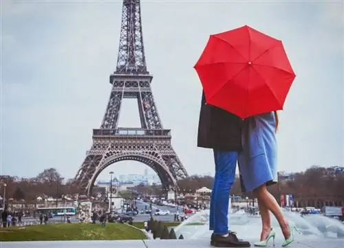 Страны ЕС разрешают не состоящим в браке парам воссоединяться – вот как