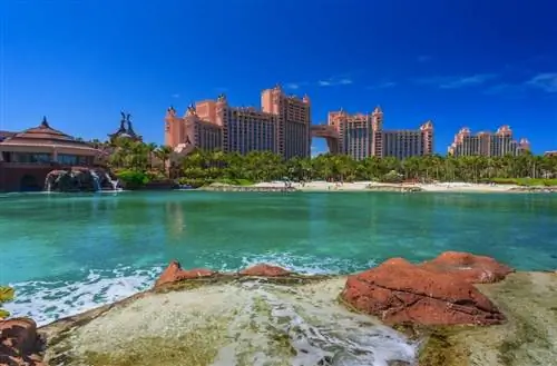 Багамы снова открываются для туризма: новые правила въезда для VIP-персон