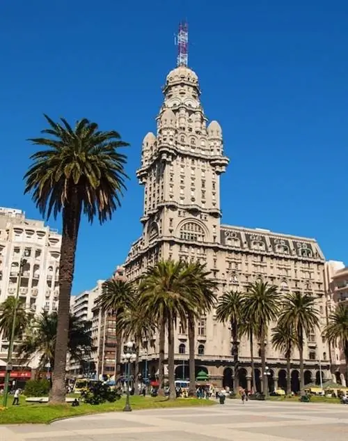 Уругвай откладывает открытие границы Palacio Salvo