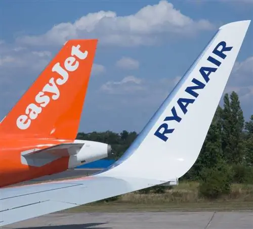 самолеты Easyjet и Ryanair