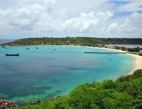 Сэнди-Пойнт-Бэй, Ангилья