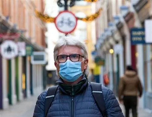 Великобритания, Англия, маска для лица