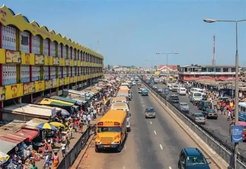 рынок в Аккре, Гана