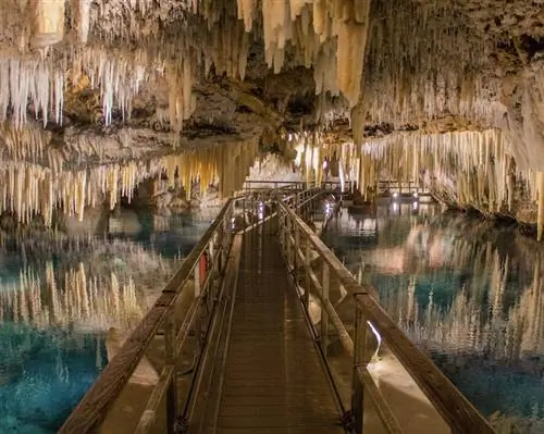 Хрустальные пещеры Бермудских островов