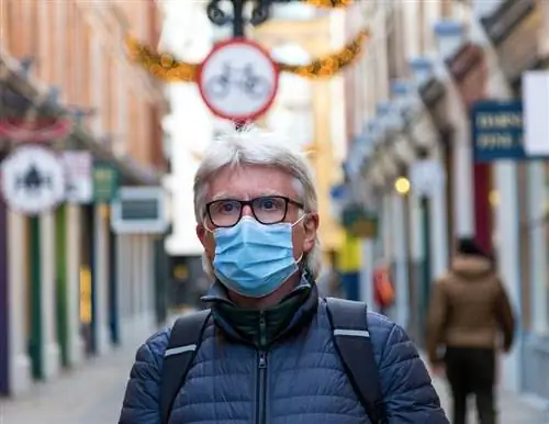 Великобритания, Англия, маска для лица