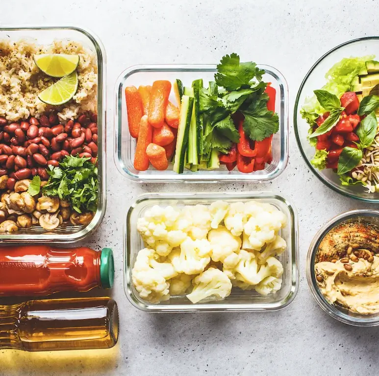 Еда в стеклянной таре