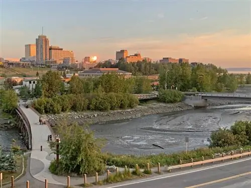 Анкоридж, лето на Аляске