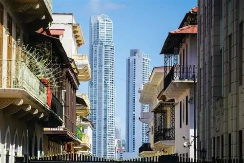 Панама разрешит вакцинировать туристов без тестирования