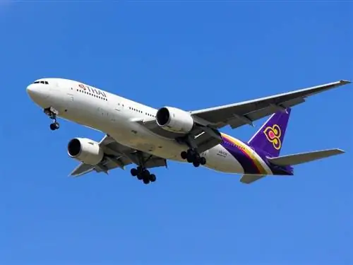 рейс thai-airways