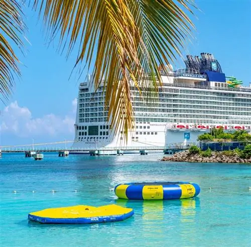 Норвежский эпический круизный лайнер на Багамах