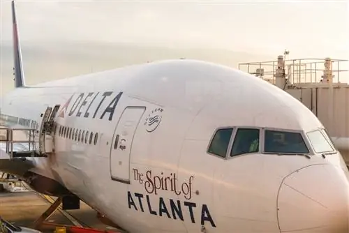 Delta предлагает бесплатные вакцинации в международном аэропорту Атланты