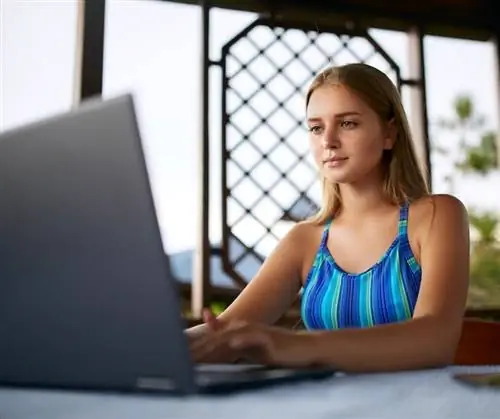 Рабочий ноутбук цифрового кочевника