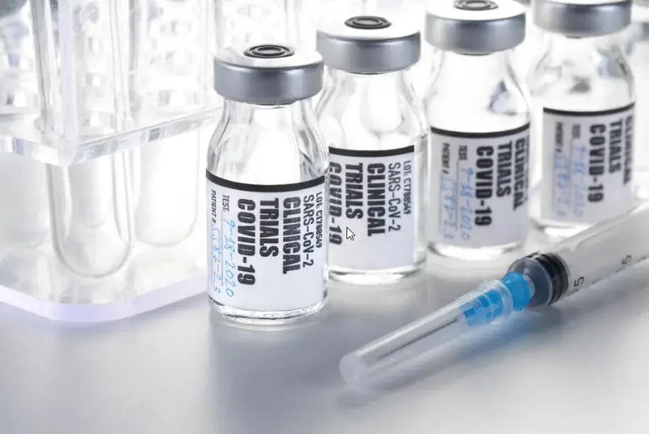 C:\Users\Advice\Desktop\Vaccine одобрена для использования на следующей неделе в Великобритании-p.webp