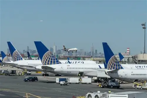 United открывает новые прямые рейсы в три европейские страны