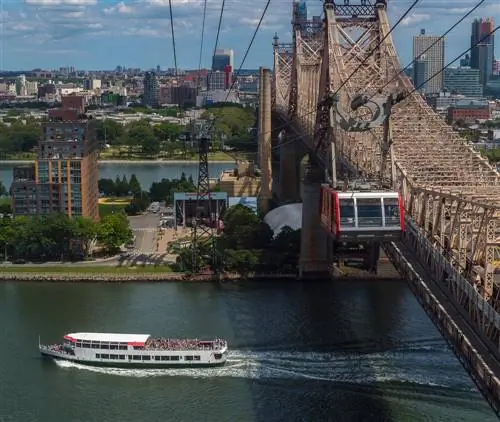 Трамвай острова Рузвельта