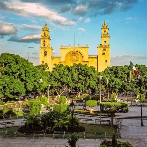 Пласа Гранде, Мерида, Юкатан, Мексика