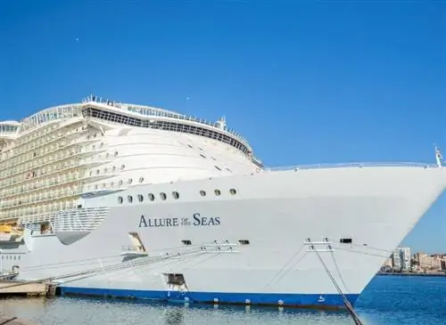 Очарование морей, Королевский Карибский бассейн