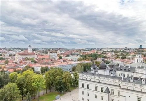 Литва открывает границы