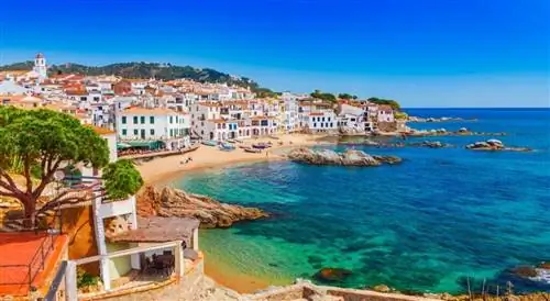 США включили Испанию и Португалию в список стран, куда нельзя путешествовать