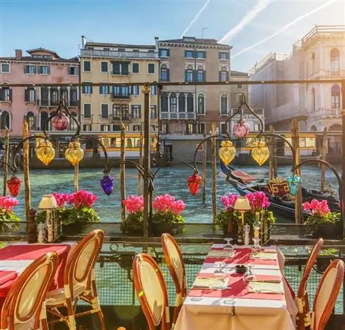 Обед в Венеции