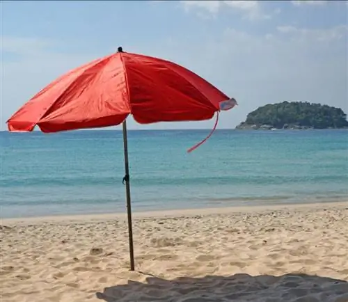 пляжный зонтик ката
