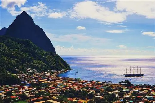 Гренада вновь открывает границы