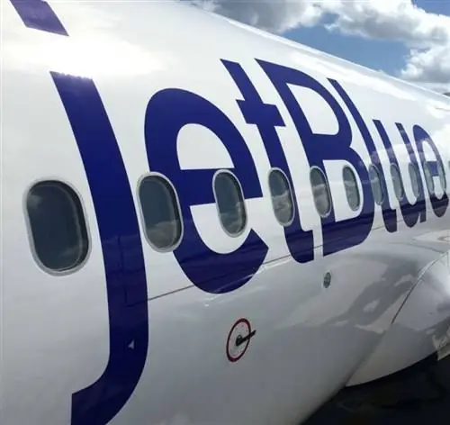 JetBlue собирается запустить в этом месяце недорогие трансатлантические рейсы