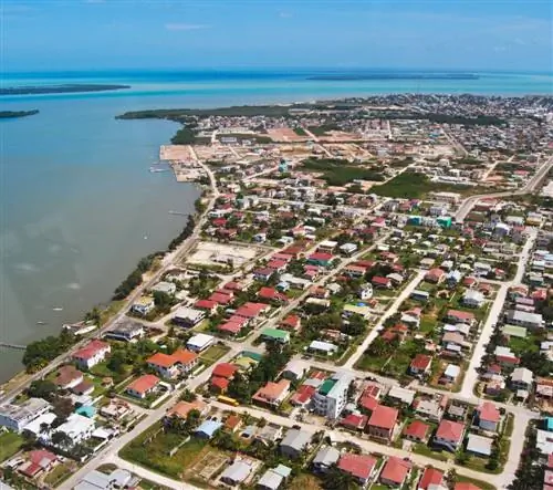 Вид с воздуха на Белиз-Сити, Белиз