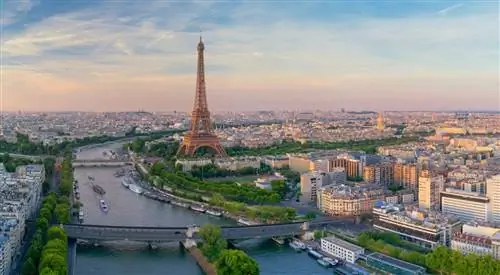 США выпустили рекомендации «Не путешествовать» для Франции, Таиланда и Исландии