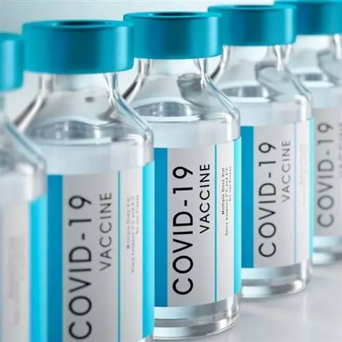 флакон с вакциной от ковида