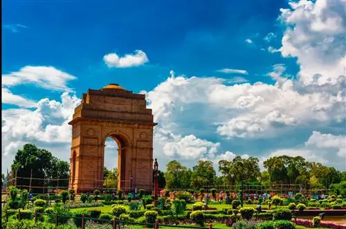 Канада снимает запрет на прямые рейсы из Индии