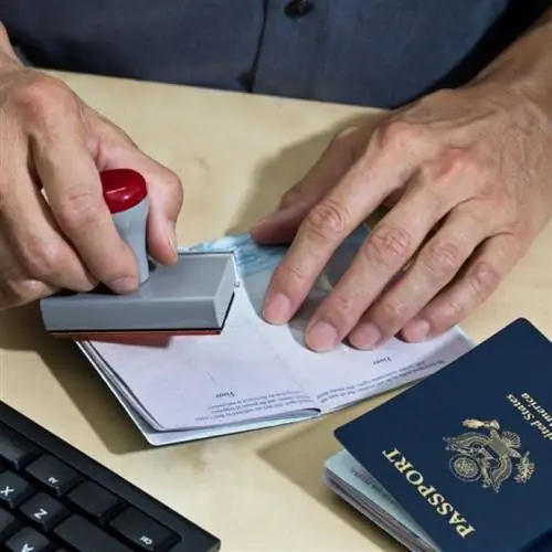 штамп в паспорте США