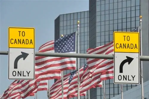 США сохранят ограничения на сухопутной границе до 21 августа