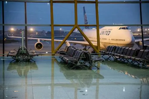 United Airlines и терминал аэропорта United Airlines и терминал аэропорта